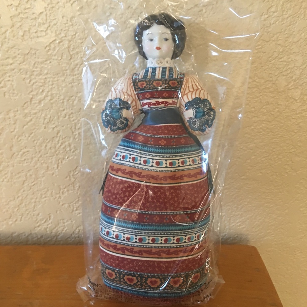 Vintage Avon American Heirloom Porcelain Head Doll